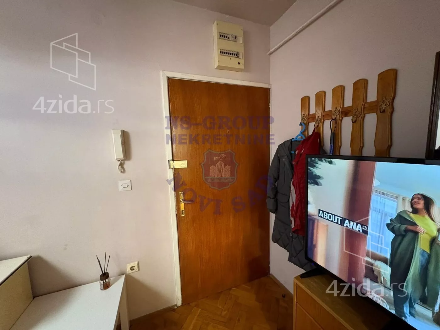 Jednoiposoban stan | 4zida