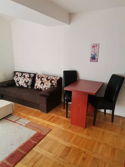 Radijalac | 4zida.rs