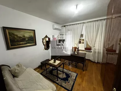 Skupština | 4zida.rs