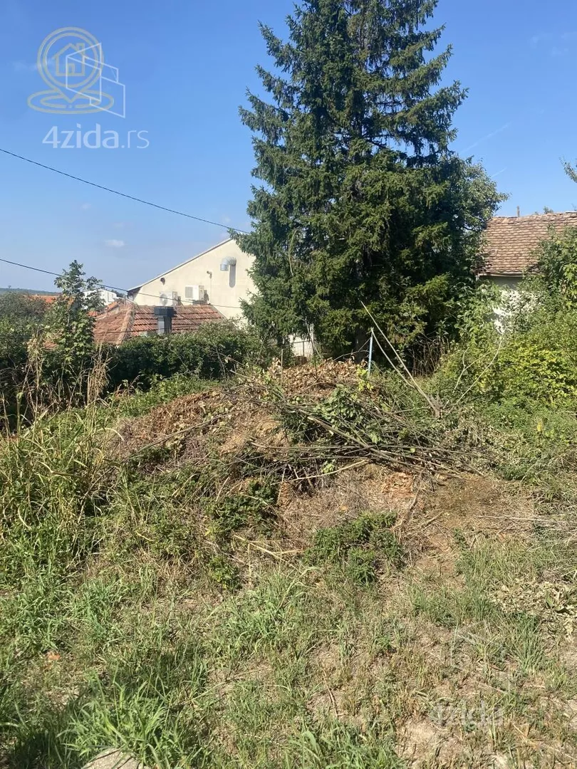 Plac | 4zida