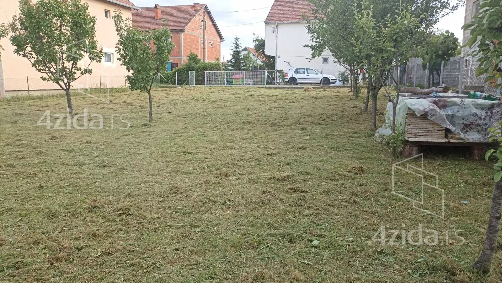 Građevinsko zemljište | 4zida