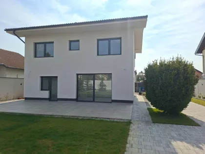 Mali Radanovac | 4zida.rs