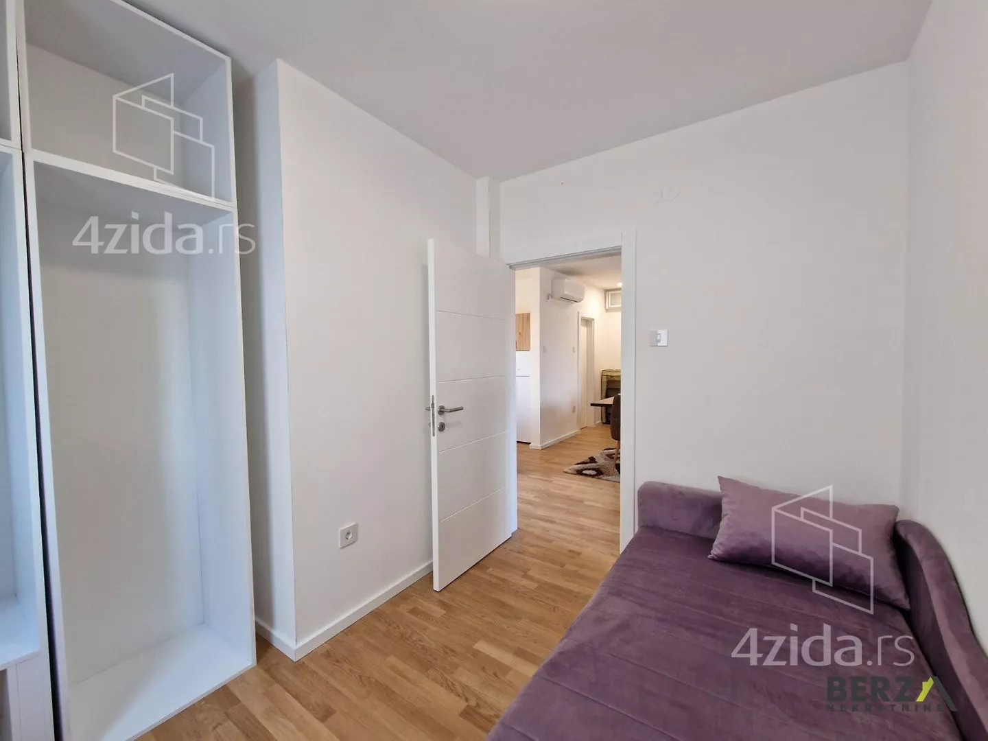 Troiposoban stan | 4zida