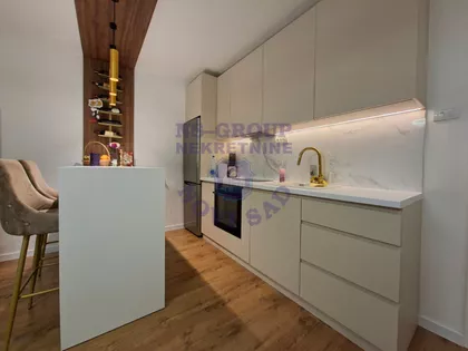 Železnička stanica | 4zida.rs