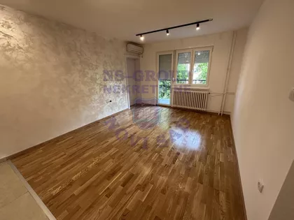 Stara Detelinara | 4zida.rs