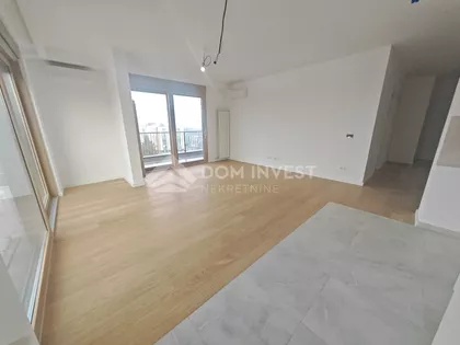 Partizanske avijacije | 4zida.rs