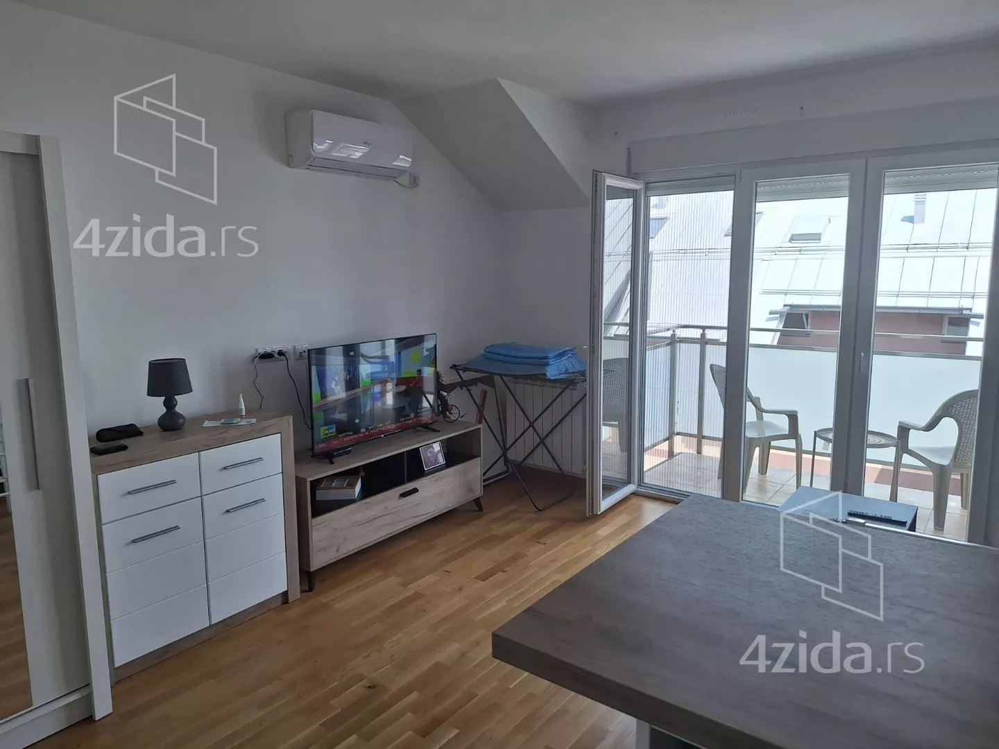 Garsonjera | 4zida