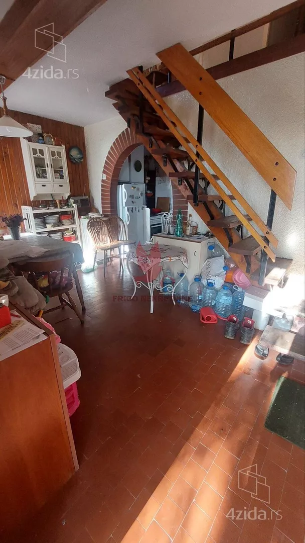 4-etažna kuća | 4zida