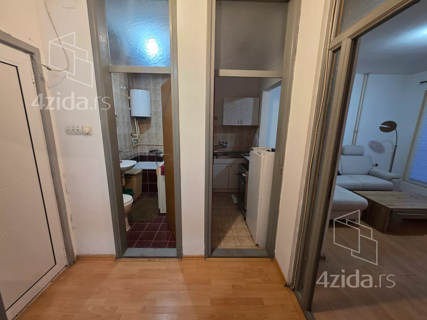 Jednoiposoban stan | 4zida