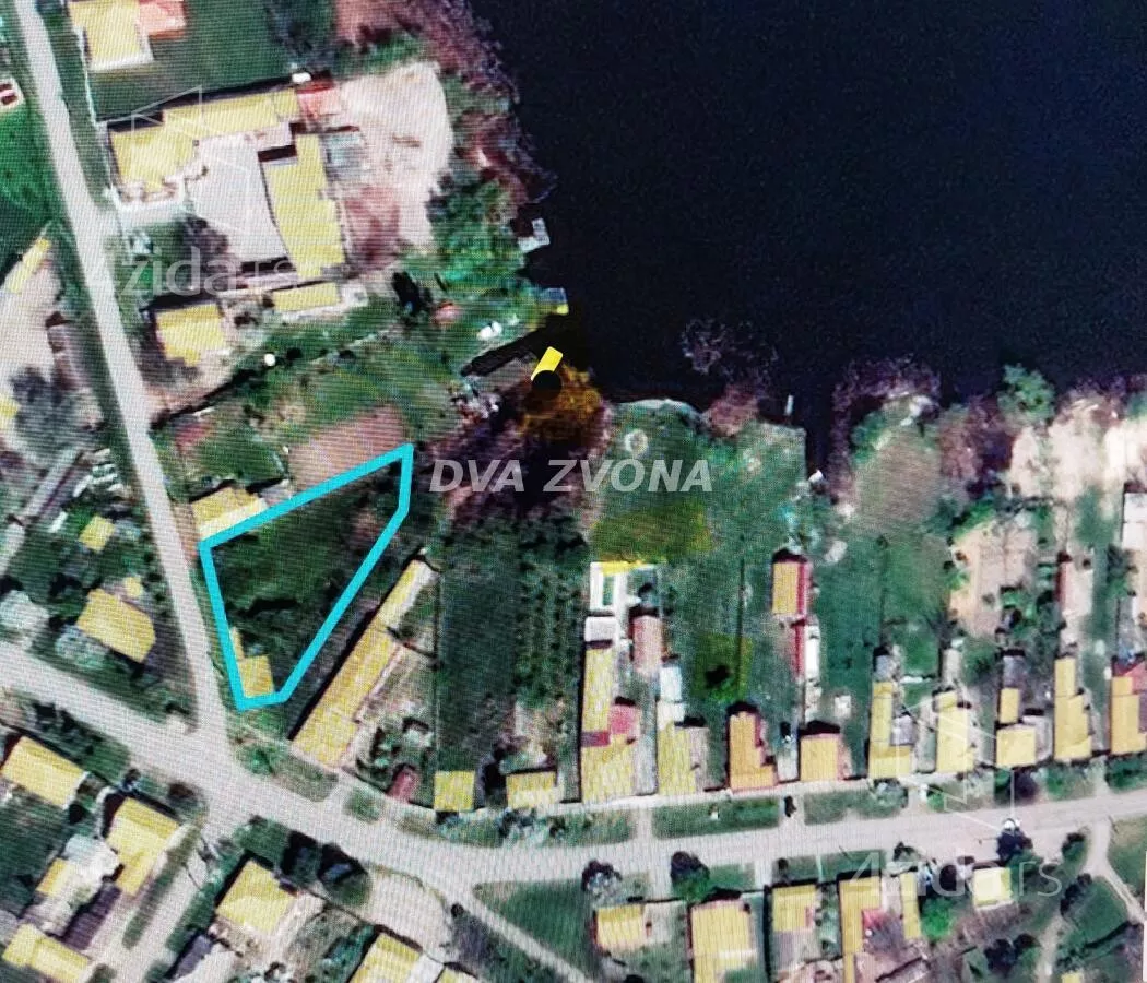 Plac | 4zida