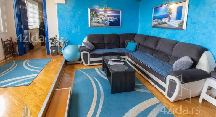 Četvorosoban stan | 4zida