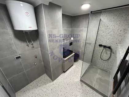 Cara Dušana | 4zida.rs