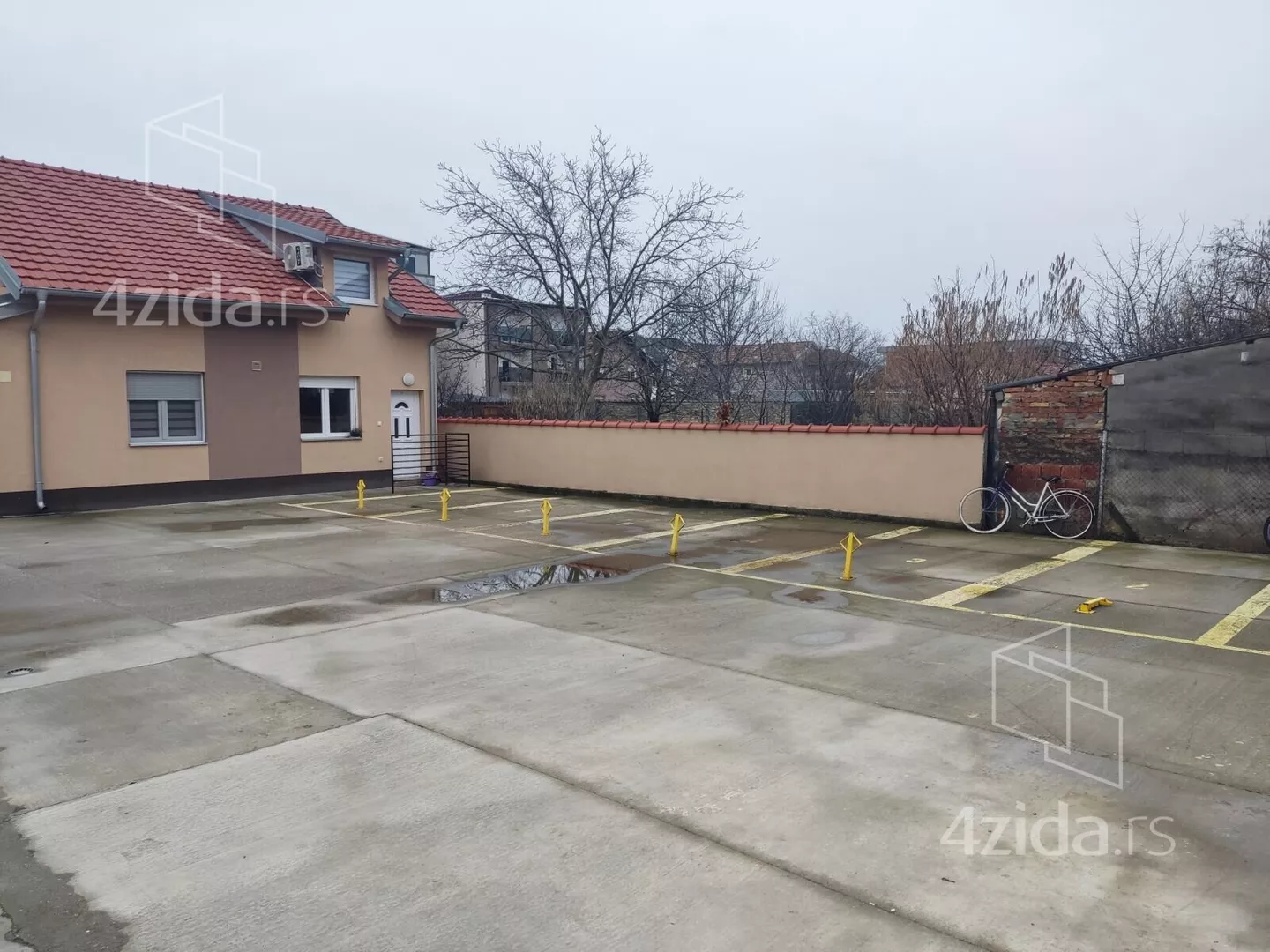 Parking | 4zida
