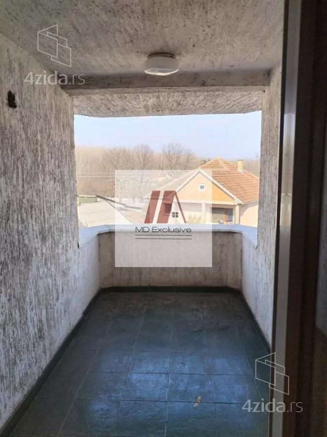 Šestosoban stan | 4zida