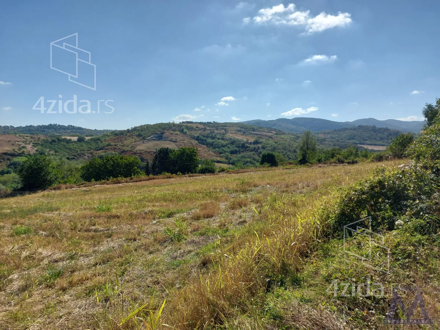 Plac | 4zida