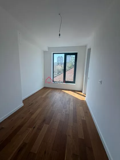 Činovnička Kolonija | 4zida.rs