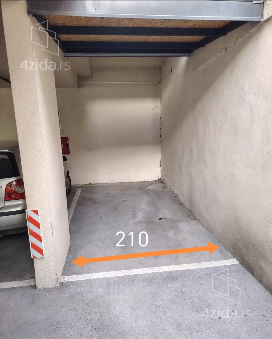 Parking | 4zida