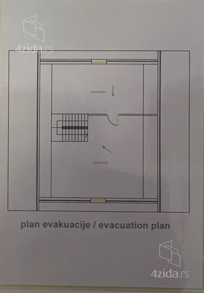 Poslovni prostor | 4zida