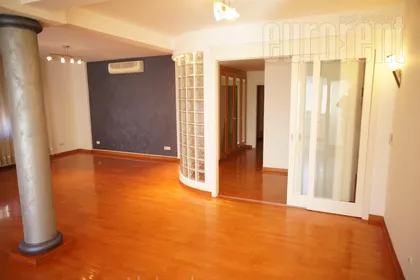 HRAM SVETOG SAVE | 4zida.rs