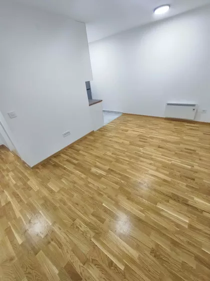 Oslobođenja | 4zida.rs