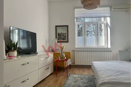 Nebojšina | 4zida.rs