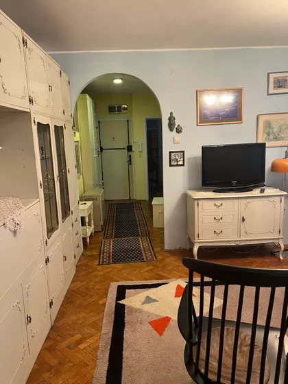 Dvadesetsedmog Marta 28 | 4zida.rs