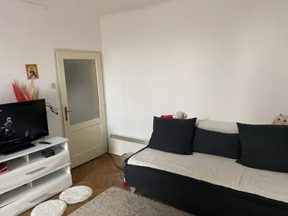 10.Oktobra | 4zida.rs