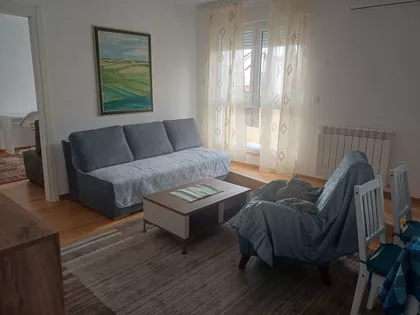 Paje Jovanovića 41 | 4zida.rs