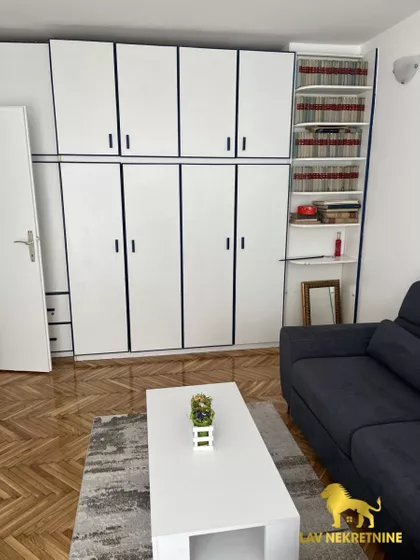 BULEVAR OSLOBOĐENJA | 4zida.rs