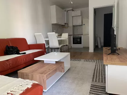 Maksima Gorkog 99 | 4zida.rs