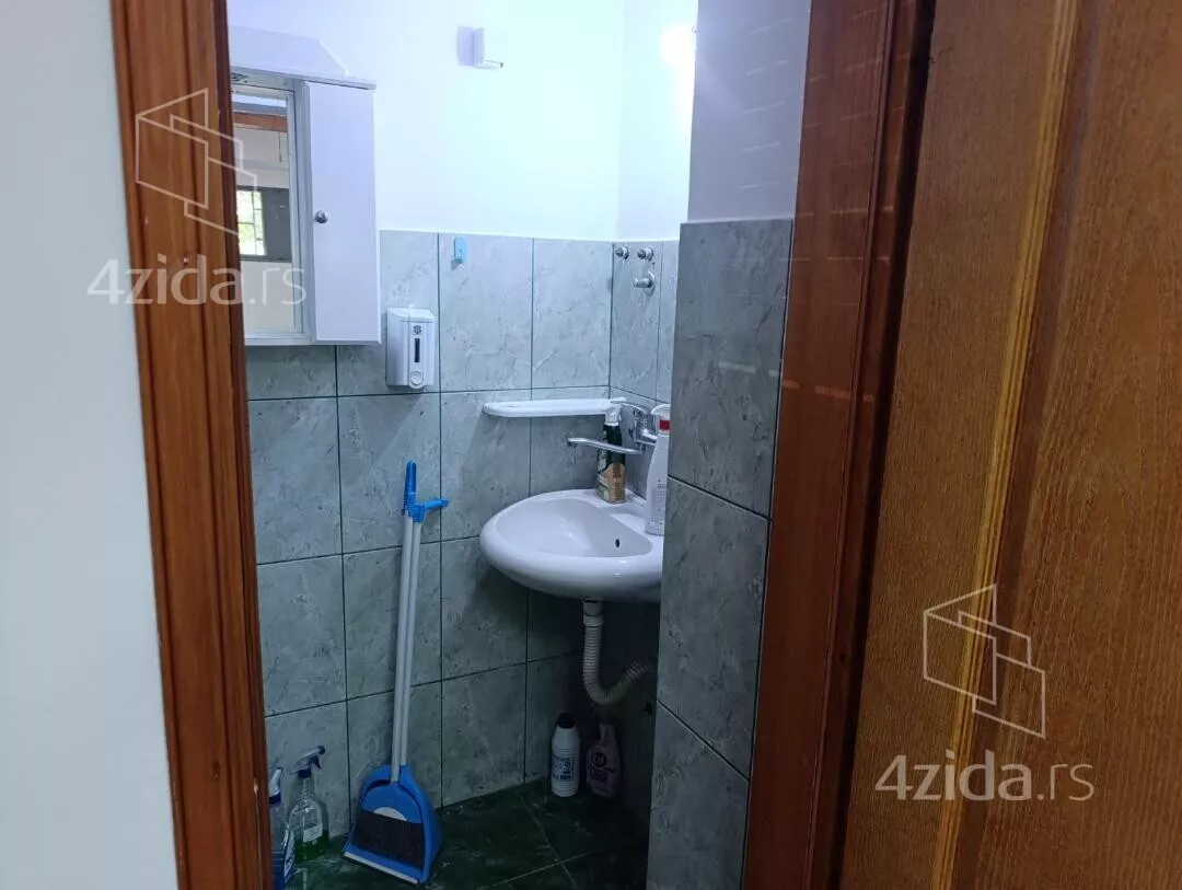 Kancelarija | 4zida