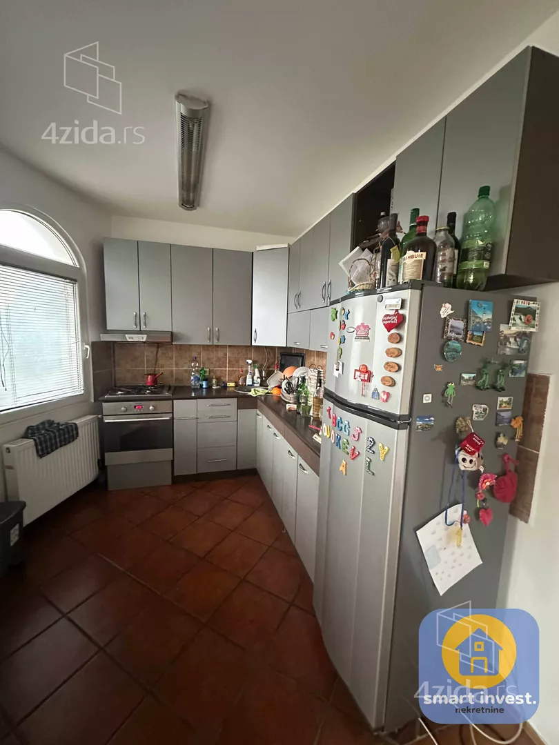 3-etažna kuća | 4zida