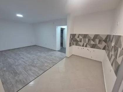 Korićani | 4zida.rs