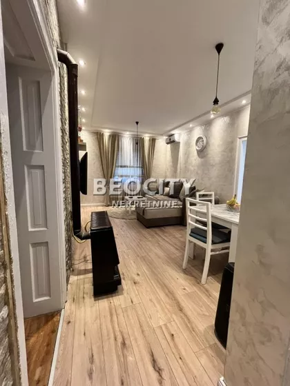Boze Kuzmanovica | 4zida.rs