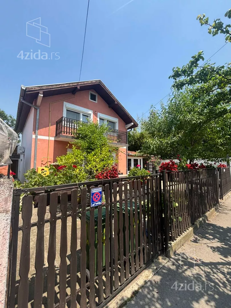 2-etažna kuća | 4zida