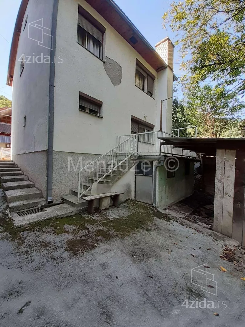 Kuća | 4zida