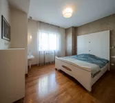 Šestosoban stan | 4zida