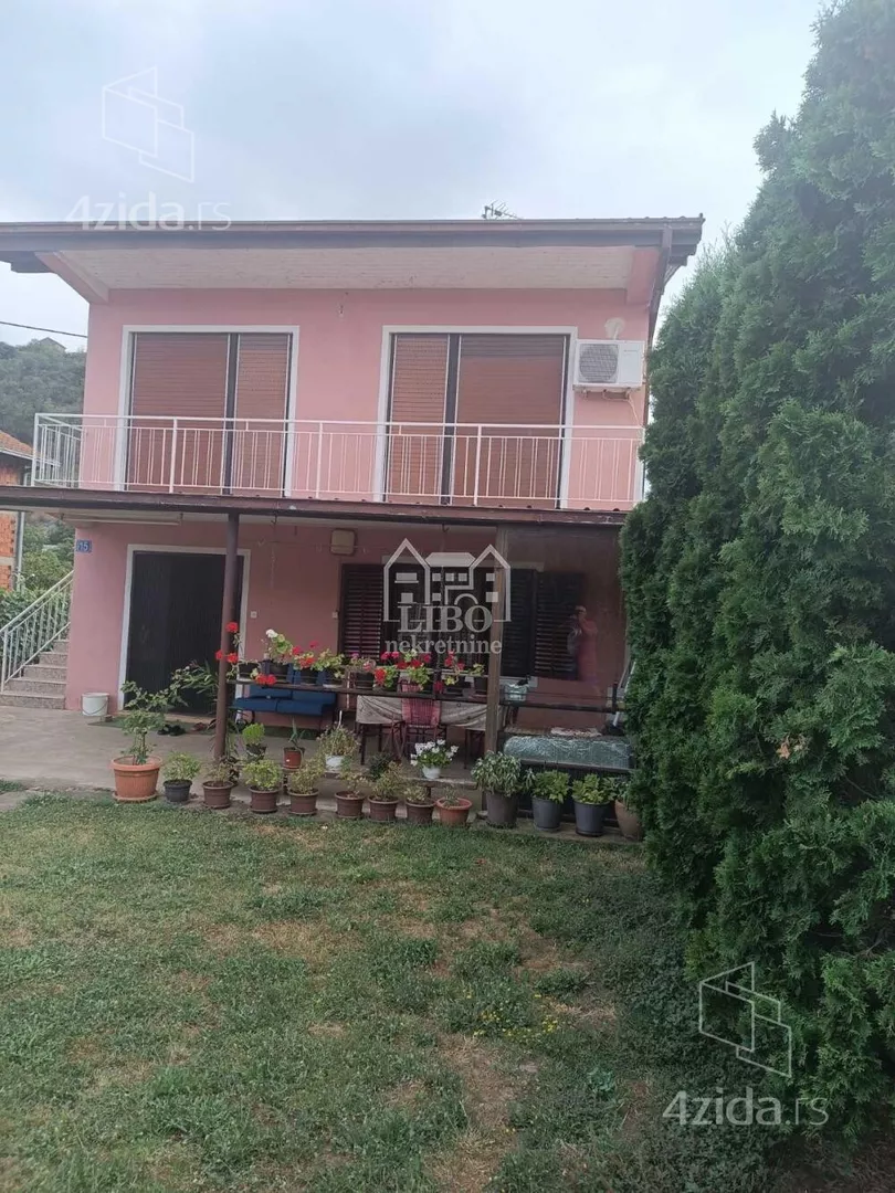 3-etažna kuća | 4zida