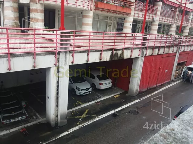Parking | 4zida