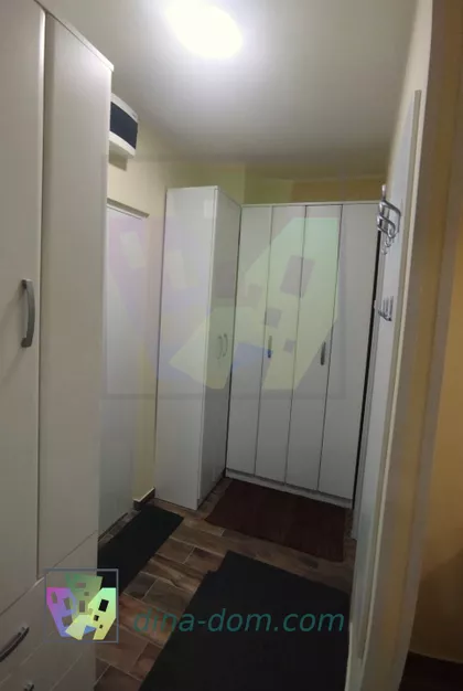 Kraljevačka | 4zida.rs