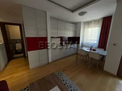 Vojislava Ilica | 4zida.rs