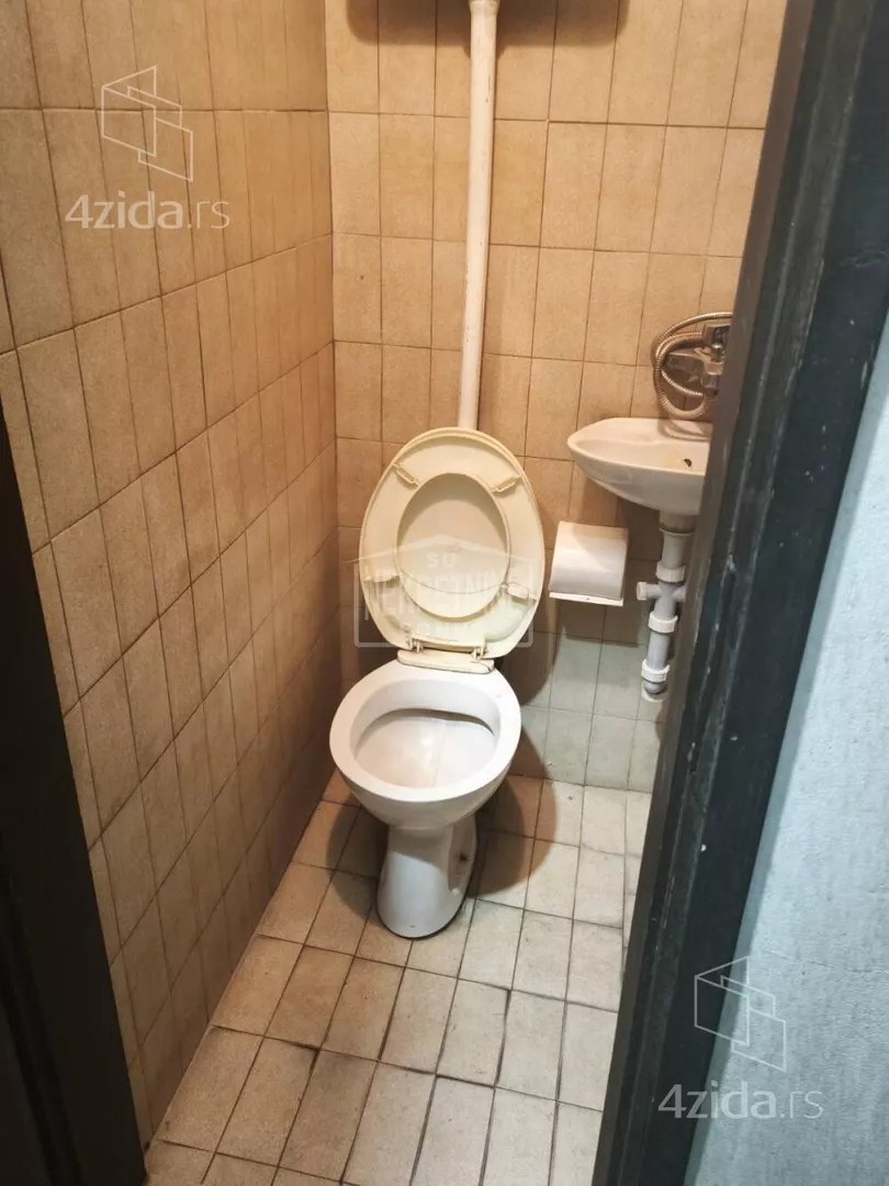 Kancelarija | 4zida