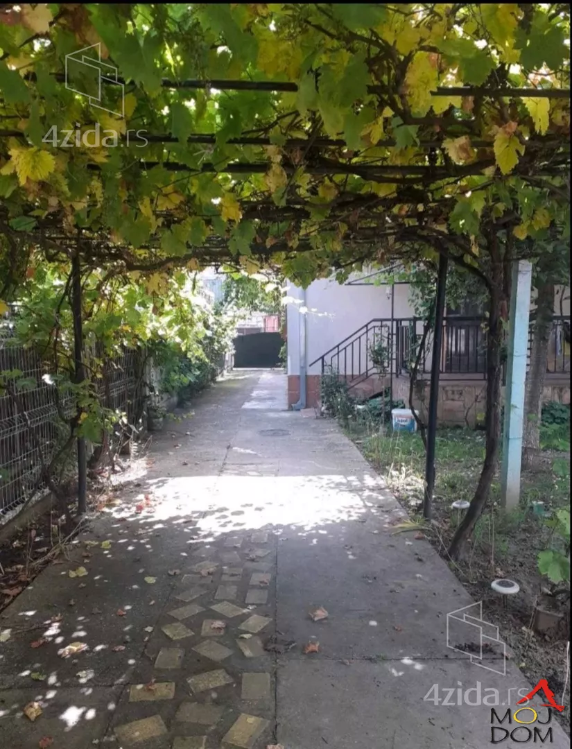Kuća | 4zida