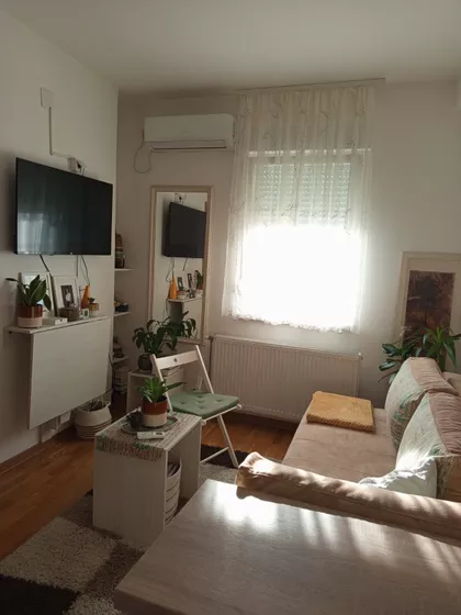 Kaluđerica | 4zida.rs