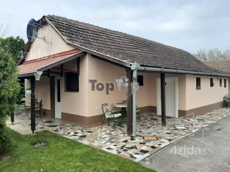 Ugostiteljski objekat | 4zida