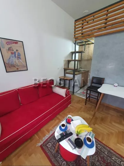 Poenkareva | 4zida.rs