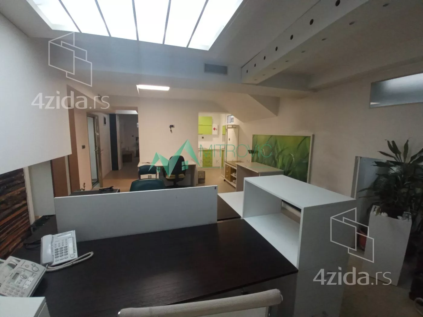 Poslovni prostor | 4zida