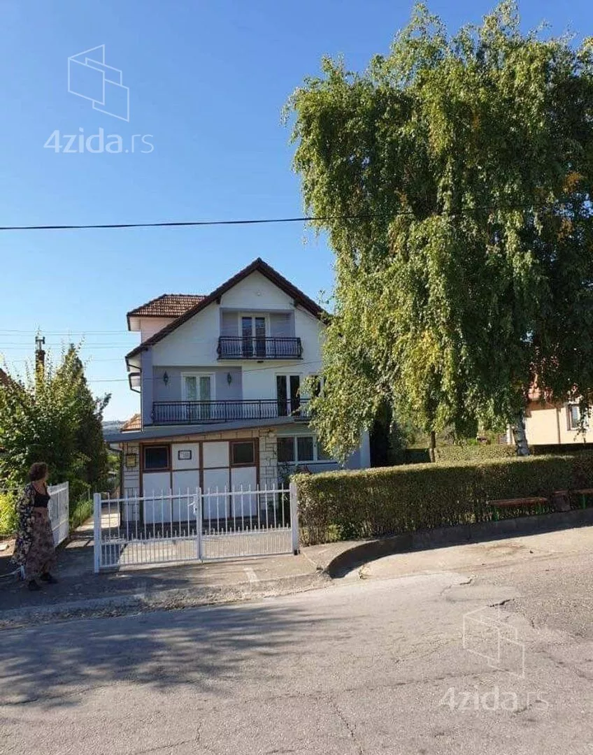 Kuća | 4zida