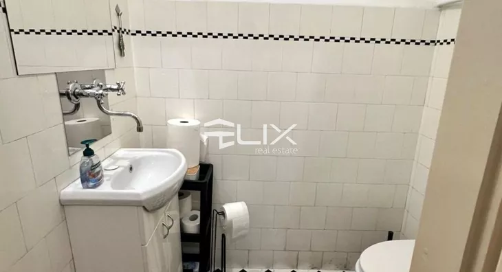 Šestosoban stan | 4zida