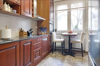 Hram Svetog Save | 4zida.rs